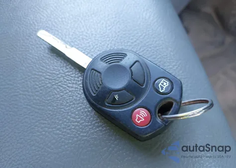 2019 Ford Transit-250 z USA, uszkodzony, nr VIN 1FTYR2DM4KKB53313